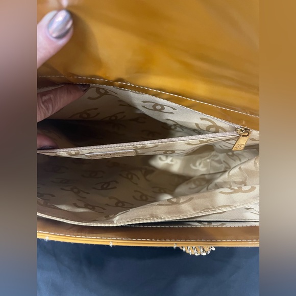 CHANEL Quilted Patent Leather Tote - Picture 13 of 14